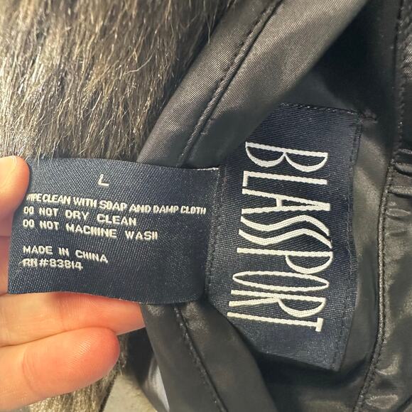 Blassport Faux Fur Brown and Gray Fully Lined Zip Up Vest Womens Large Trendy - Picture 12 of 14